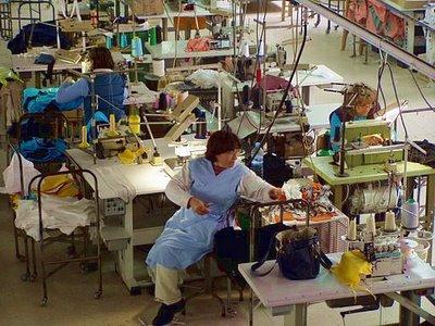 700 empleados textiles tucumanos conservan su trabajo