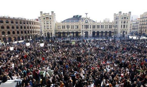 Una multitud ayer en Valencia