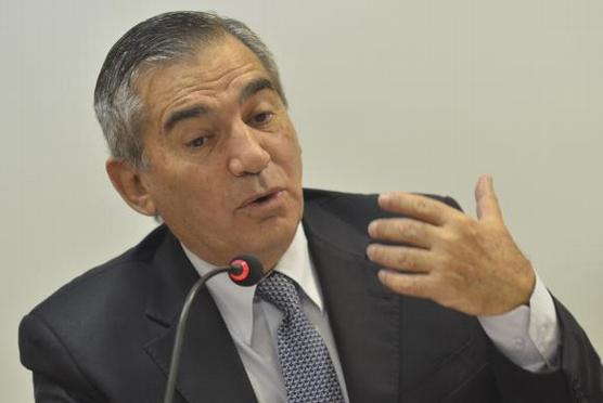El ministro Gilberto Carvalho, yer en Brasilia
