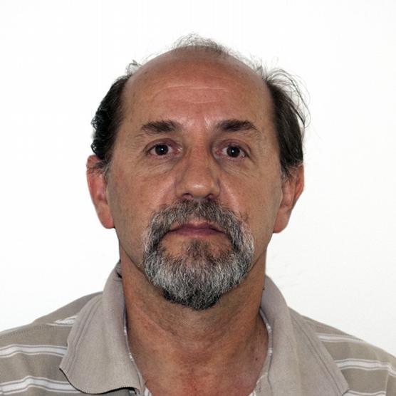 Dr. Víctor Hugo Cambursano