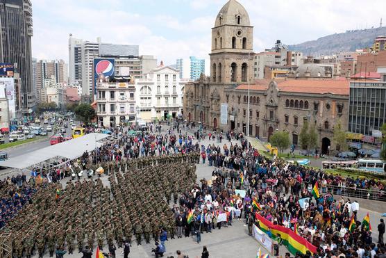 Los movilizados en pleno centro de La Paz