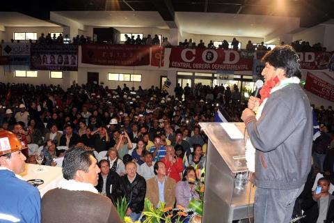Morales durante el encuentro antimperialista en Cochabamba, ayer