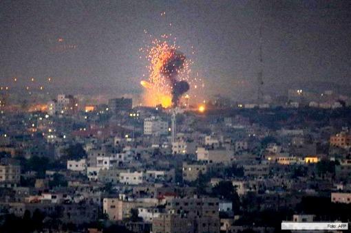 Continúan los bombardeos israelíes