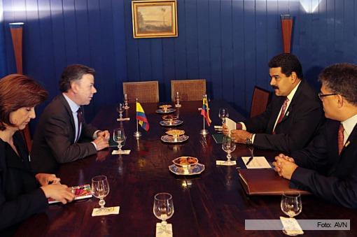Maduro y Santos, ayer en Brasilia