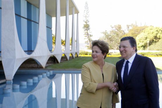Rousseff recibe a Durao Barroso, ayer en Brasilia