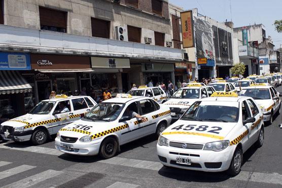 Taxis tucumanos