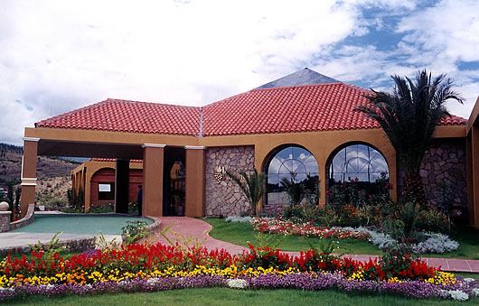 Una vista del Hotel Los Parrales en Tarija