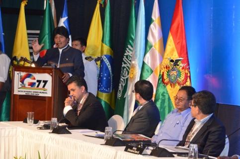 Morales habla ayer en la apertura de la cumbre en Tarija