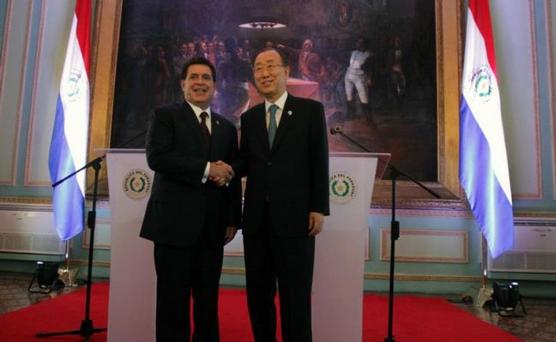 El presidente paraguayo, Horacio Cartes, se reunió con el secretario general de Naciones Unidas, Ban Ki-moon