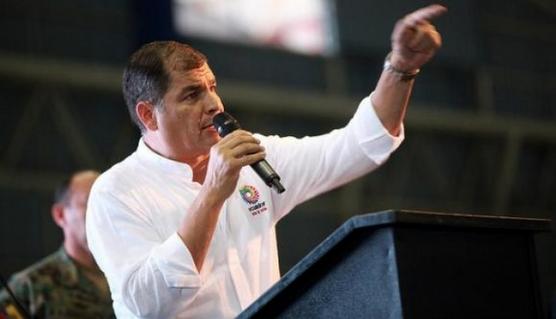 Correa eleva el tono contra decisión de Obama