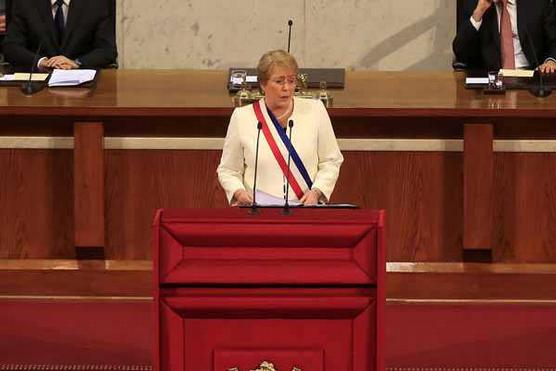 Bachelet en su informe ante el congreso