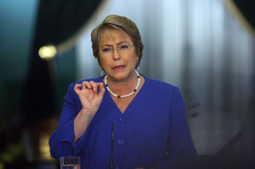 Bachelet en extensa gira europea