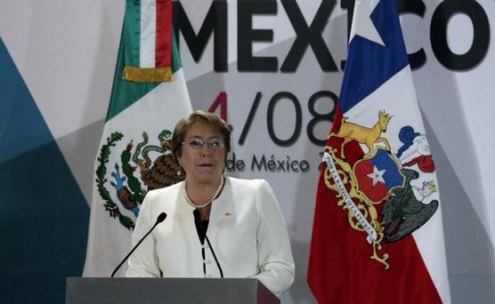 Bachelet en gira de negocios a Mexico