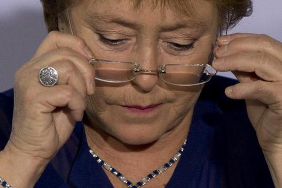 Bachelet busca romper con el pacto de silencio militar sobre crimenes