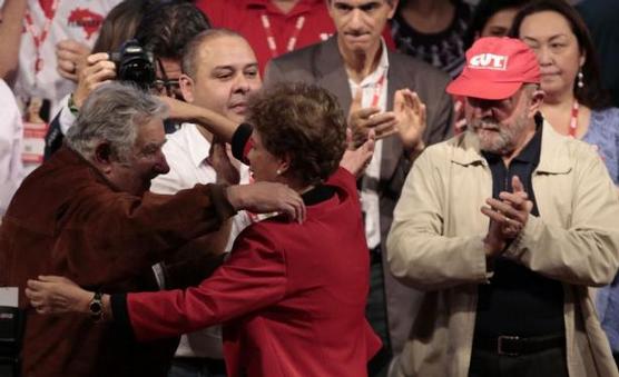 Dilma durante esta semana recibio el apoyo de Scioli, Mujica y Samper