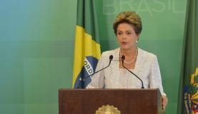 Rousseff no visitará Japón y Vietnam pero irá a Paris