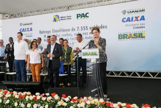 Dilma recupera terreno político