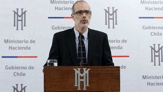 El ministro de Hacienda, Rodrigo Valdez