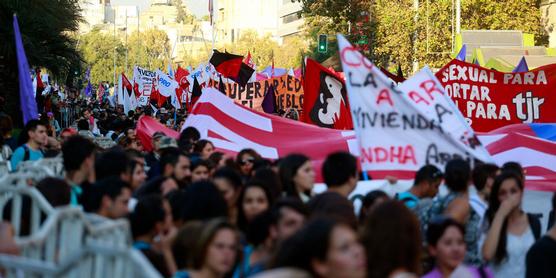 Mas de 20 mil personas movilizadas en Santiago
