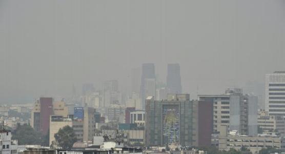 Vista de la contaminación sobre Ciudad de México