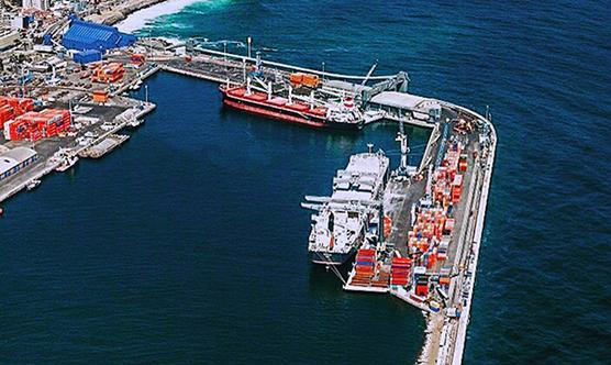 El puerto de Antofagasta cobra tarifas altas a bolivianos