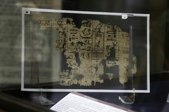El papiro más viejo encontrado hasta ahora, que data de la era del faraón Keop