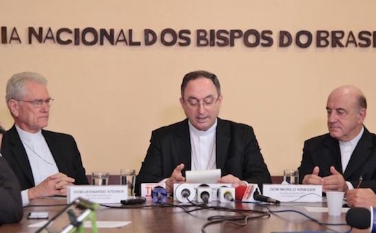 Obispos brasileños se quejan por disminución en planes sociales