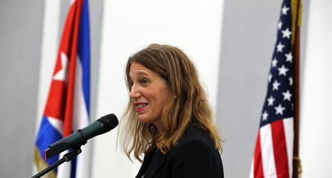 Sylvia Mathews Burwell, secretaria de Salud estadounidense, de visita en Cuba.