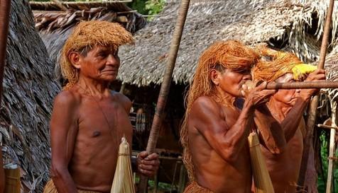 Indígenas del Amazonas de Brasil 