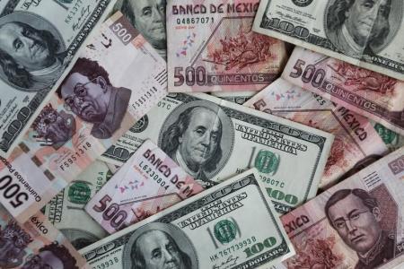 Dolares avanzando contra las monedas latinoamericanas