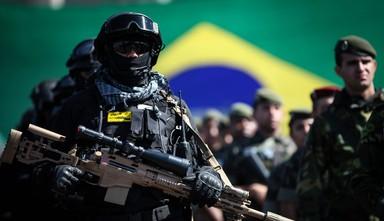 Militares patrullan Rio