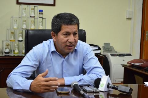 El ministro de Hidrocarburos, Luis Alberto Sanchez
