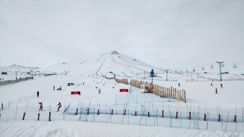 Se extiende temporada de esquí en Chile