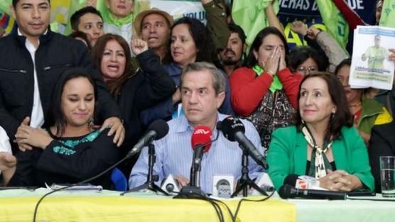 El excanciller Ricardo Patiño es el nuevo presidente del partido de Correa