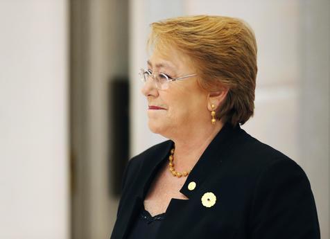 Bachelet con aprobación