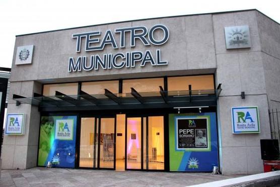 Teatro "Rosita Avila"