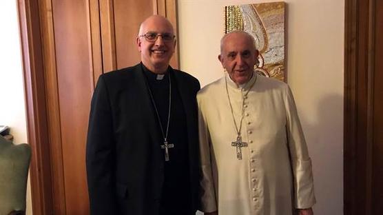 Olivera con Francisco, ayer en El Vaticano 