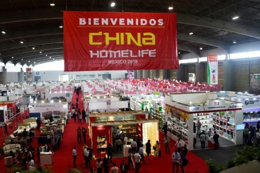La feria de productores chinos "China Homelife", en Ciudad de México, ayer