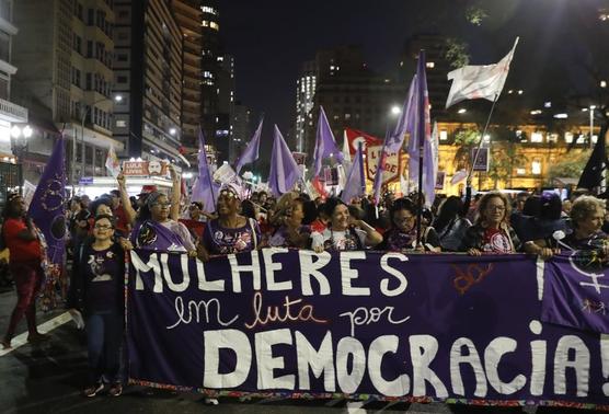 La campaña electoral en Brasil al rojo vivo